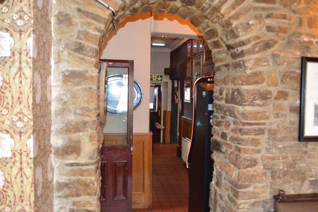 Oak Tree Inn Stanley  Dış mekan fotoğraf
